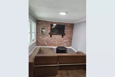 2815 7th Street SW, Atlanta, GA 30315 - Photo 2