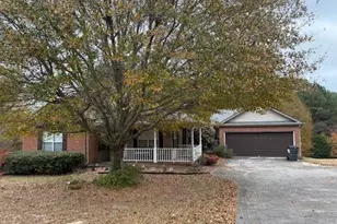 362 Oakwood Dr, Cedartown, GA 30125 - Photo 1