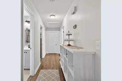 5867 Meadow View Lane, Flowery Branch, GA 30542 - Photo 16