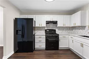 131 Turning Point, Stockbridge, GA 30281 - Photo 4