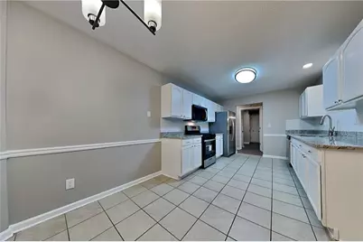 1304 Stephens Pond View, Loganville, GA 30052 - Photo 4