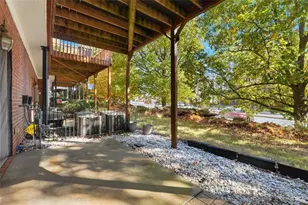 10823 Yorkwood St, Johns Creek, GA 30097 - Photo 38