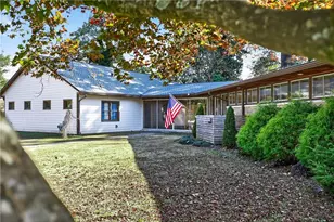 32 McDonough St, Hampton, GA 30228 - Photo 8
