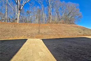 7327 Rocklin Ln, Flowery Branch, GA 30542 - Photo 4