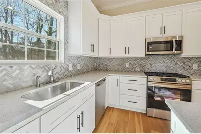 1620 Derry Avenue SW, Atlanta, GA 30310 - Photo 16