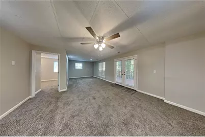 4902 Sturbridge Crescent NE, Roswell, GA 30075 - Photo 4