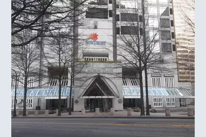 300 W Peachtree Street #3I, Atlanta, GA 30308 - Photo 2