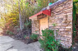 339 Wehunt Rd, Blue Ridge, GA 30513 - Photo 68