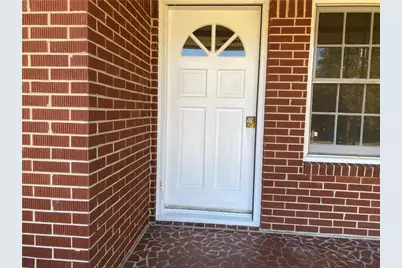 121 Foster Avenue W, Dallas, GA 30132 - Photo 2