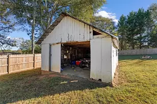 1794 Georgia 100, Bowdon, GA 30108 - Photo 44