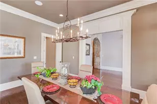 922 Little Darby Ln, Suwanee, GA 30024 - Photo 10