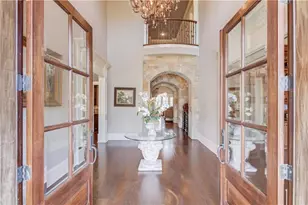 922 Little Darby Ln, Suwanee, GA 30024 - Photo 6