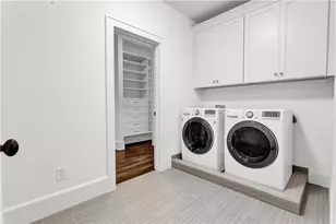 3081 Rhodenhaven Dr NW, Atlanta, GA 30327 - Photo 42