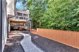 3081 Rhodenhaven Dr NW, Atlanta, GA 30327 - Photo 56