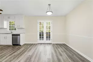 818 Manning Way SW, Marietta, GA 30064 - Photo 6