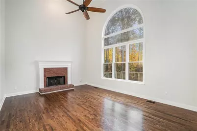 523 Sycamore Point, Woodstock, GA 30189 - Photo 8