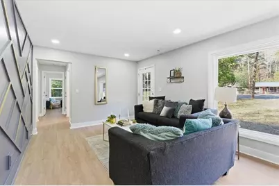 4015 Moffat Court, Decatur, GA 30035 - Photo 6