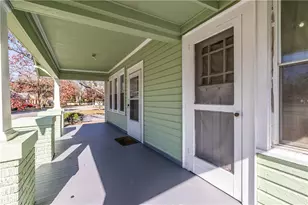 1736 Williams Ave, East Point, GA 30344 - Photo 6