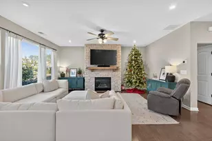 176 Michigan Cir, Hoschton, GA 30548 - Photo 14