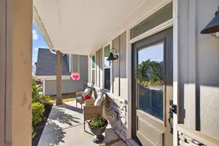 176 Michigan Cir, Hoschton, GA 30548 - Photo 8