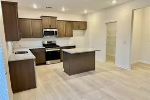 213 Bloomfield Cir, Canton, GA 30114 - Photo 4