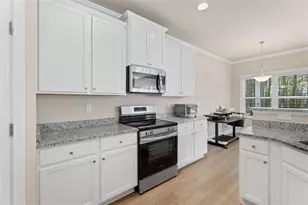 656 E Lake Rd, McDonough, GA 30252 - Photo 14