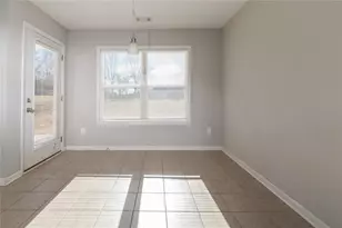 82 Gray Field Ct, Jefferson, GA 30549 - Photo 8