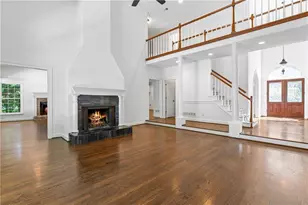 12180 Lonsdale Ln, Roswell, GA 30075 - Photo 10