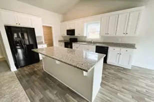 1160 River Mist Cir, Jefferson, GA 30549 - Photo 6