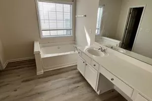 915 Wendlebury Ct, Alpharetta, GA 30004 - Photo 16