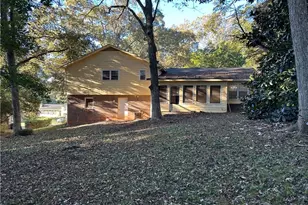 1530 Oleander Ln SW, Lilburn, GA 30047 - Photo 16