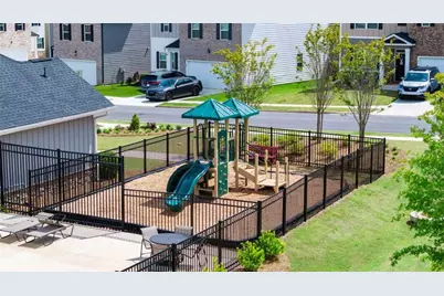 201 Lauritsen Way, Newnan, GA 30265 - Photo 12