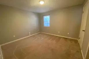 110 Chalfont Dr, Athens, GA 30606 - Photo 4