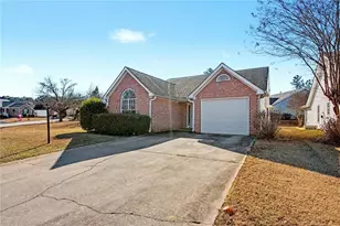 37 Greentree Dr, Newnan, GA 30265 - Photo 2