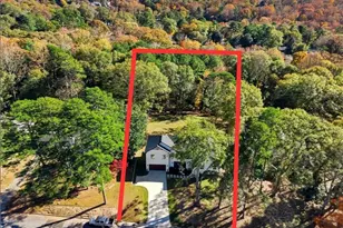 537 Stillwood Dr, Gainesville, GA 30501 - Photo 2