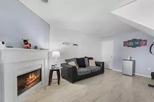 1311 Stoneleigh Way, Stone Mountain, GA 30088 - Photo 18