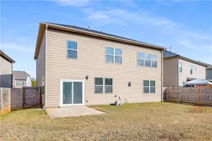 300 Palm Springs Cir, Fairburn, GA 30213 - Photo 42