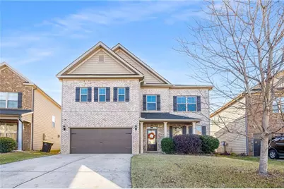 300 Palm Springs Circle, Fairburn, GA 30213 - Photo 1