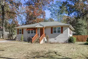 2392 Marion Cir, Decatur, GA 30032 - Photo 2