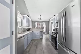 995 Chimney Trace Way, Lawrenceville, GA 30045 - Photo 6