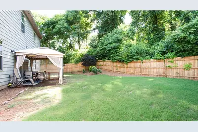 1046 Madison Avenue, Braselton, GA 30517 - Photo 4