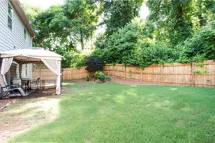 1046 Madison Ave, Braselton, GA 30517 - Photo 4