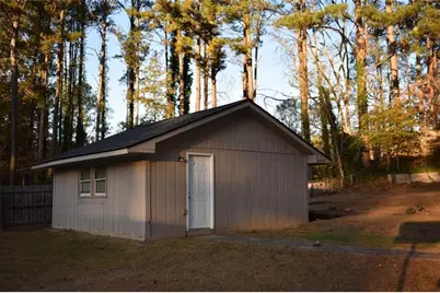 834 Hickory Ridge Road SW, Lilburn, GA 30047 - Photo 8