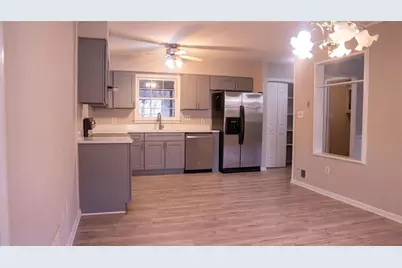 834 Hickory Ridge Road SW, Lilburn, GA 30047 - Photo 14