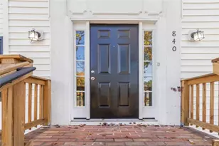 840 Deer Oaks Dr, Lawrenceville, GA 30044 - Photo 4