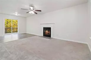 2725 Wildflower Ln, Snellville, GA 30039 - Photo 10