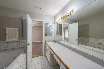 380 Hickory Street, Social Circle, GA 30025 - Photo 22