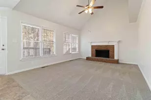 3477 Chinaberry Ln, Snellville, GA 30039 - Photo 6