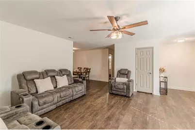 9531 Winding Way Lane, Jonesboro, GA 30238 - Photo 10