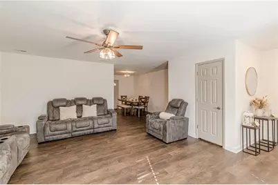 9531 Winding Way Lane, Jonesboro, GA 30238 - Photo 8